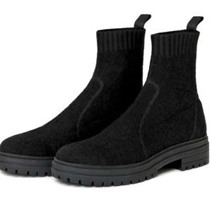 NIB NAADAM Knit Boots